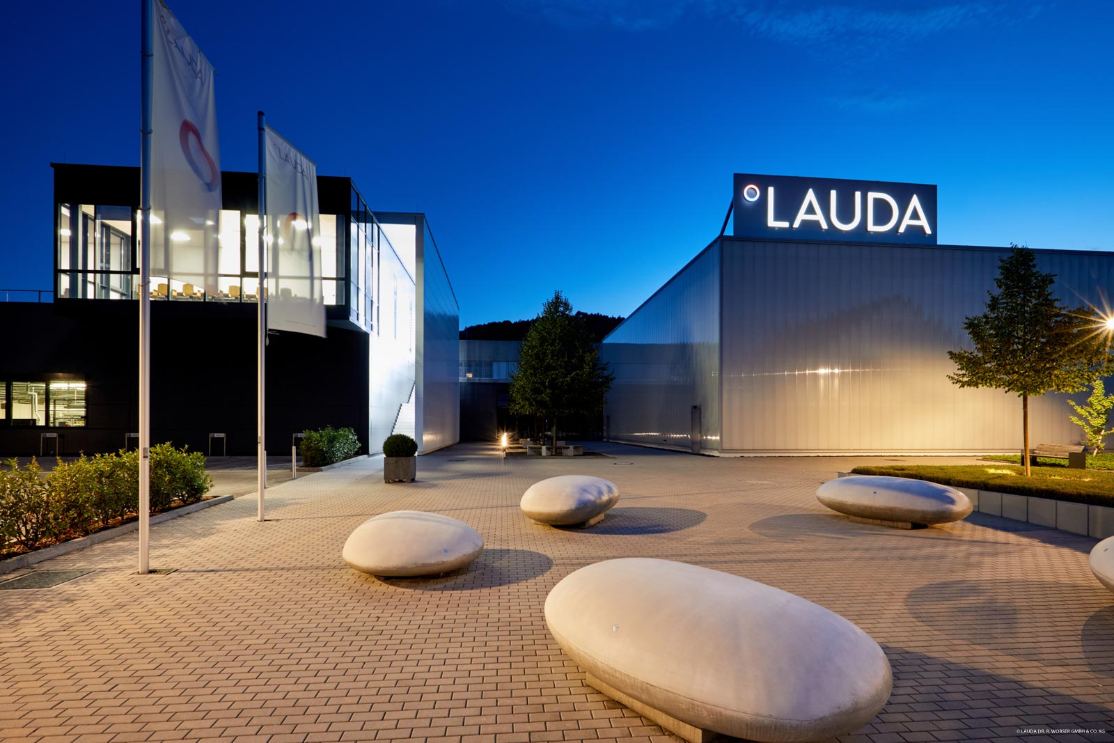 Firma Lauda Hochregallager | SCHREINER Architekten